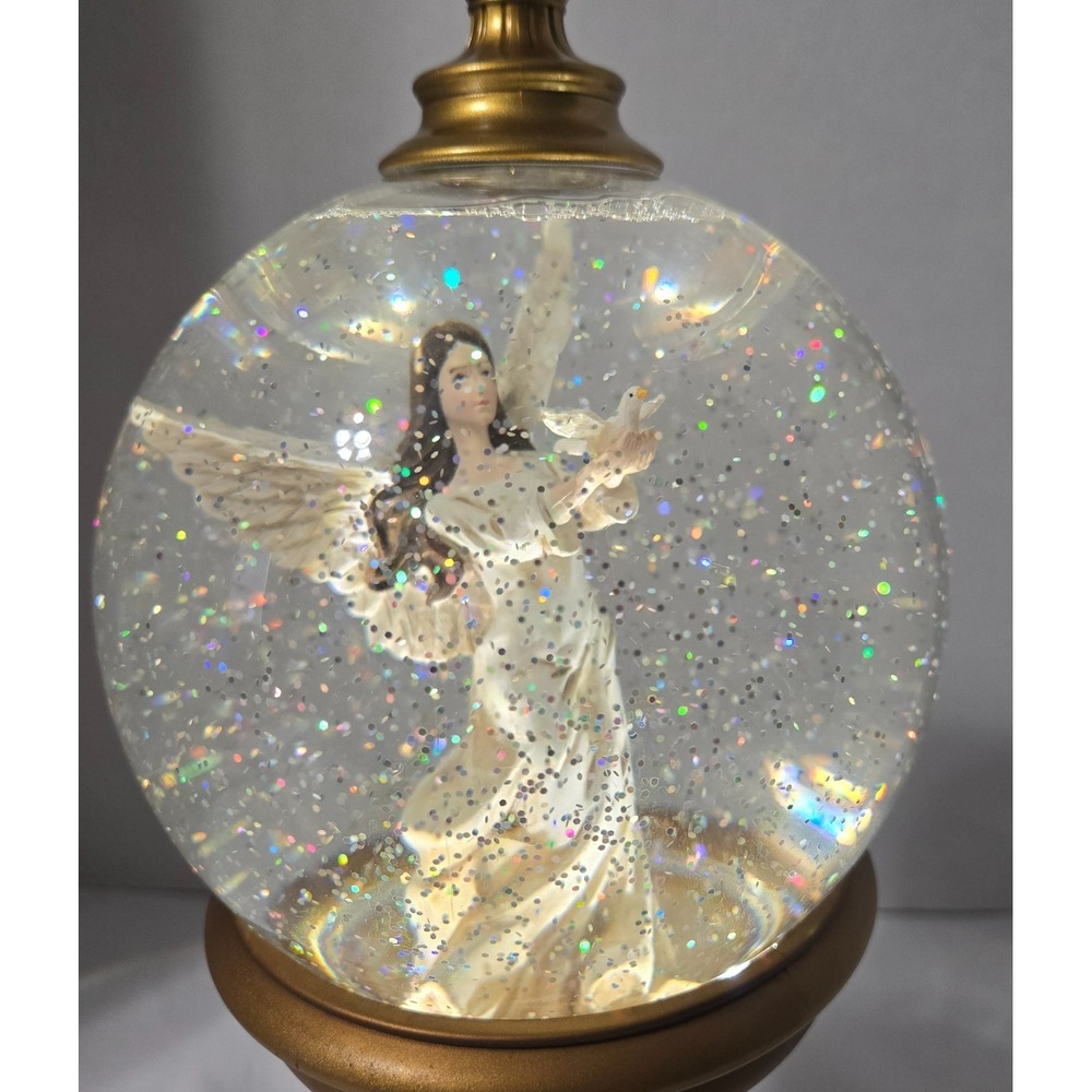 Cracker Barrel Angel Glitter Globe Illuminated Continual Glitter Motion video - Picture 4 of 14